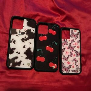 wildflower iphone 12/12 pro cases